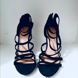 Anne Michelle Black Faux Suede Heels
